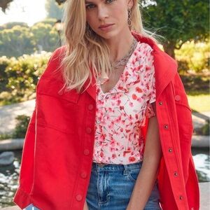 NWT Cabi Besotted Top Size M